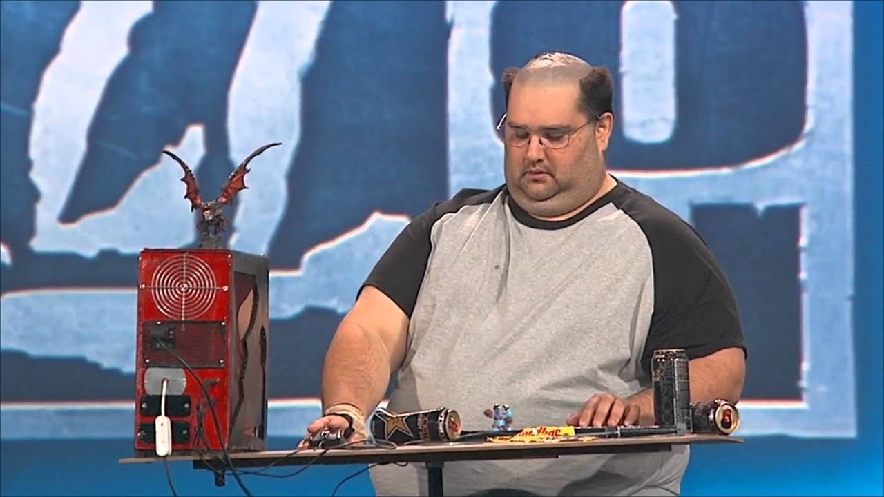 A Legendary Subversion of Cosplay at Blizzcon 2013